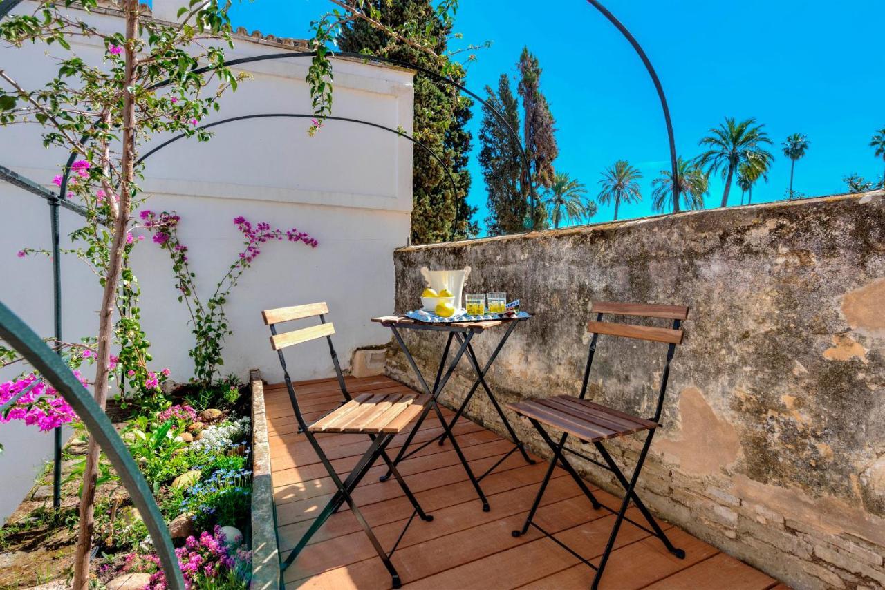Genteel Home Casa Alcazar Севилья Экстерьер фото