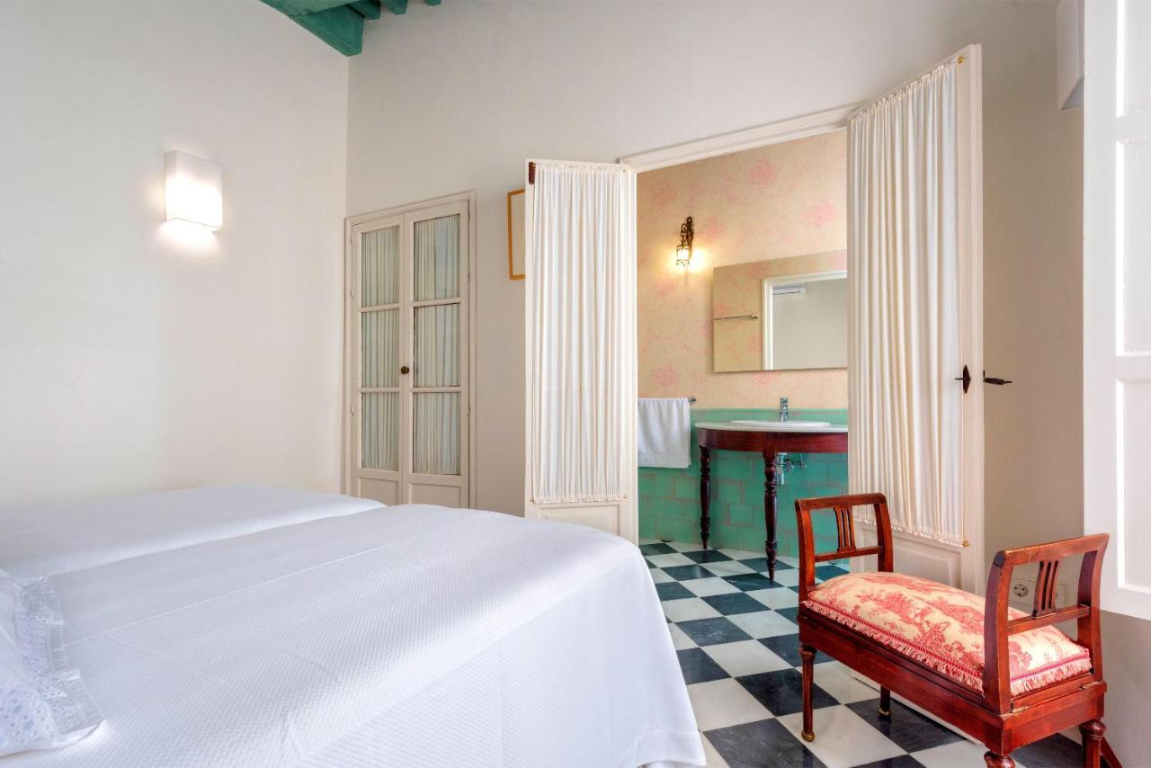 Genteel Home Casa Alcazar Севилья Экстерьер фото